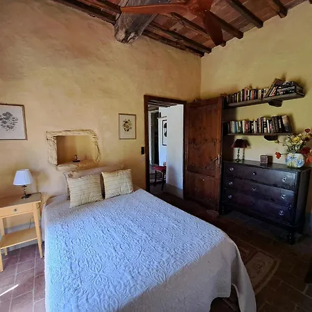 펜션 Medieval Tower With Tuscan Hills View 시비텔라인발디키아나