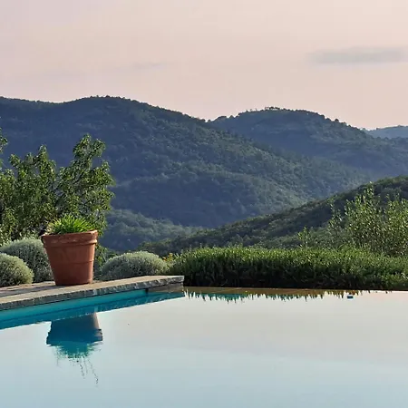펜션 Medieval Tower With Tuscan Hills View *