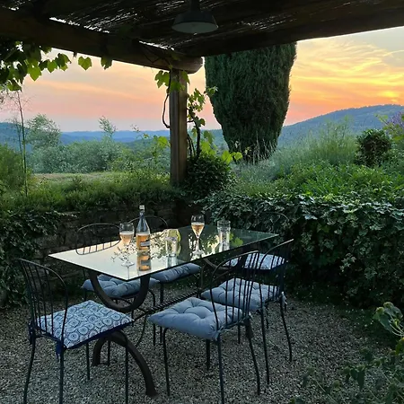 Medieval Tower With Tuscan Hills View 펜션 *